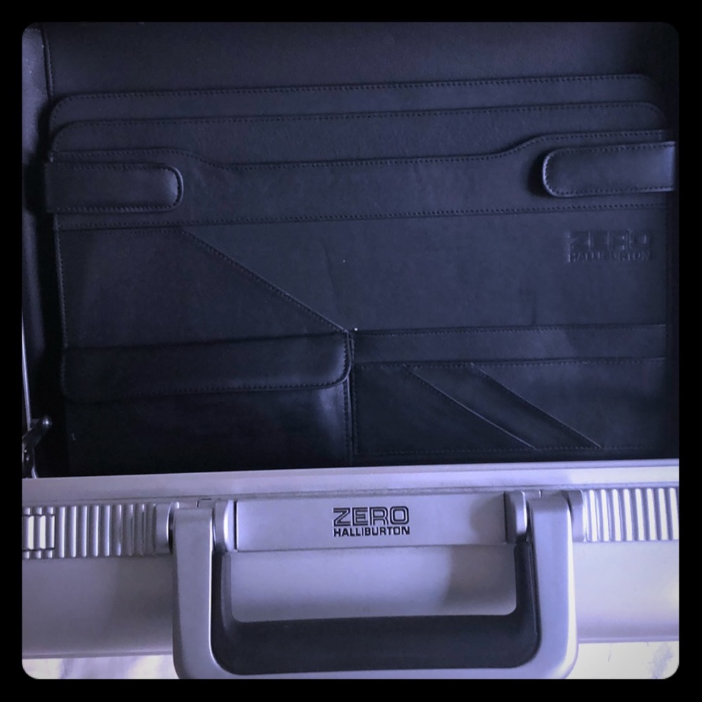 Halliburton zero silver aluminum suitcase camera